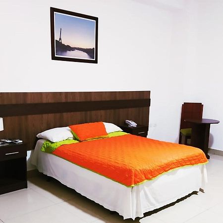 Manta Airport Hotel Dış mekan fotoğraf